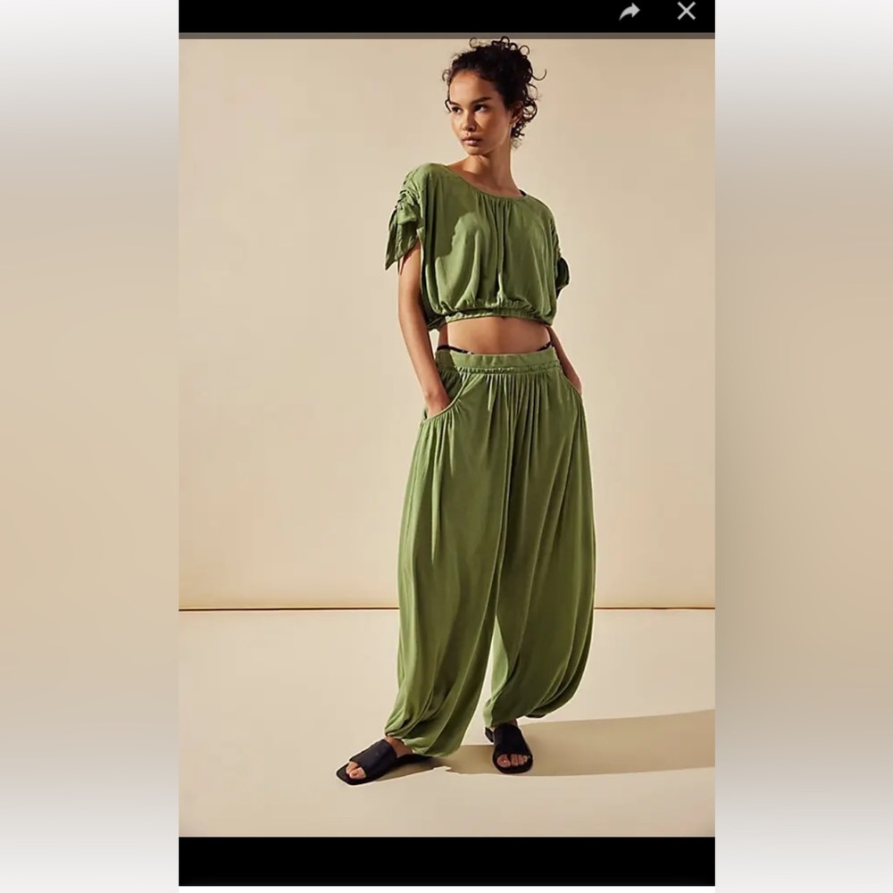 NWOT FP BEACH PAOLA SET GREEN SHALE